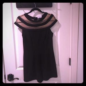 Akiria black jumper